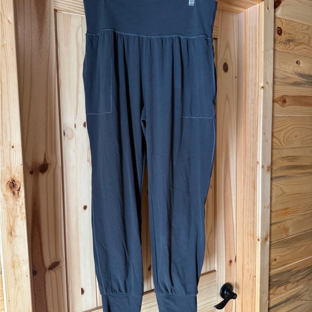Althleta Grey High-Waist Joggers